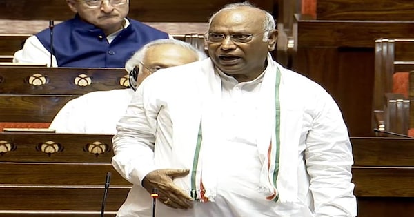 Video | Mallikarjun Kharge ने Rajya Sabha में क्यों बोला- मैं इस माहौल मे अब और जिंदा नहीं रहना चाहता हूं